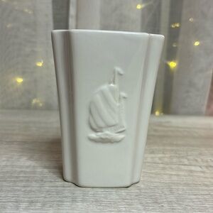 Nautica Toothbrush Holder